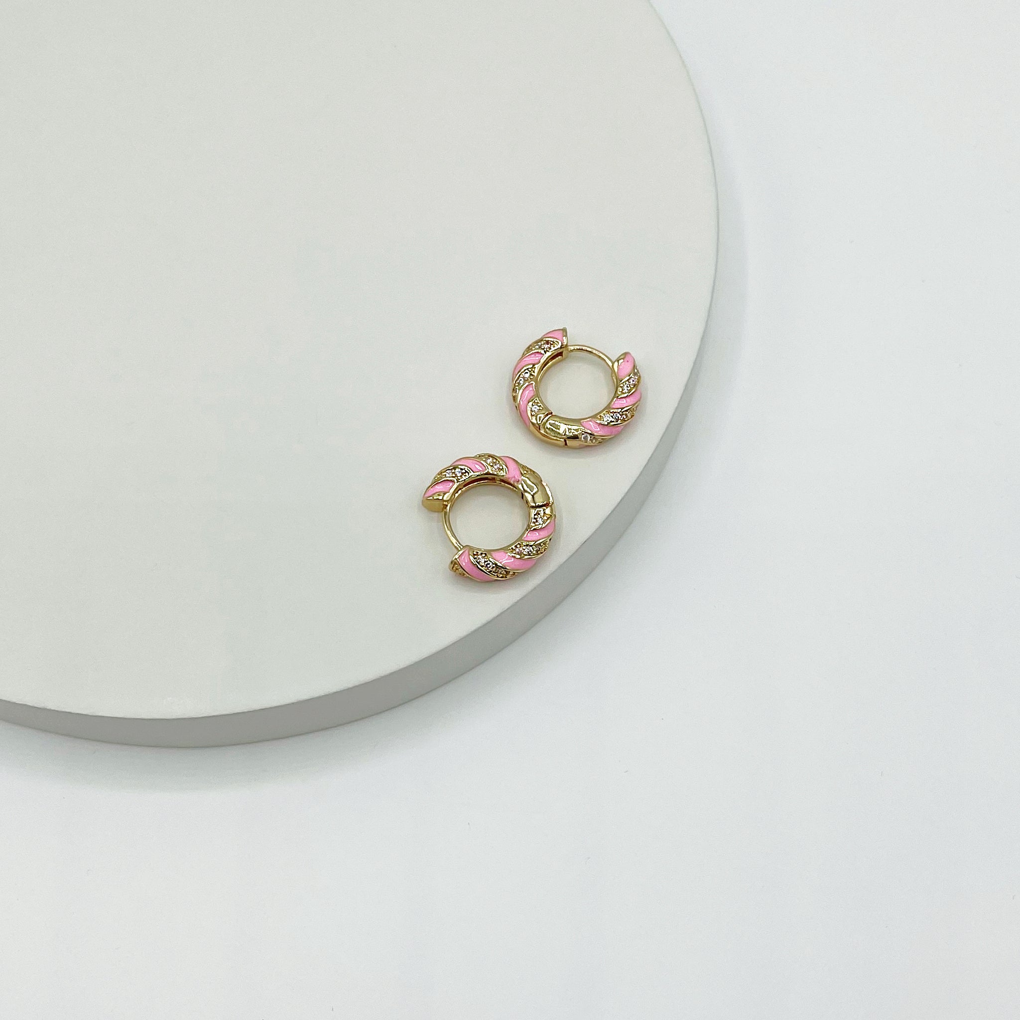 14k gold plated hoop earrings with light pink enamel and stones. Length 1.7cm