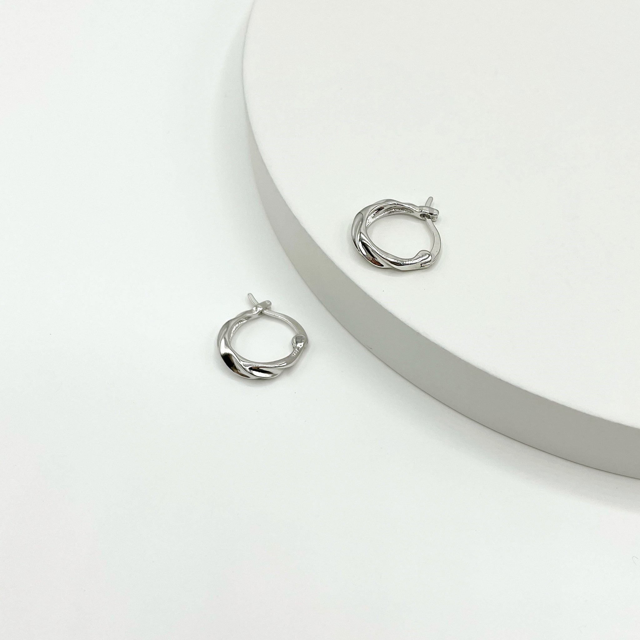 925 sterling silver mini textured hoop earrings 