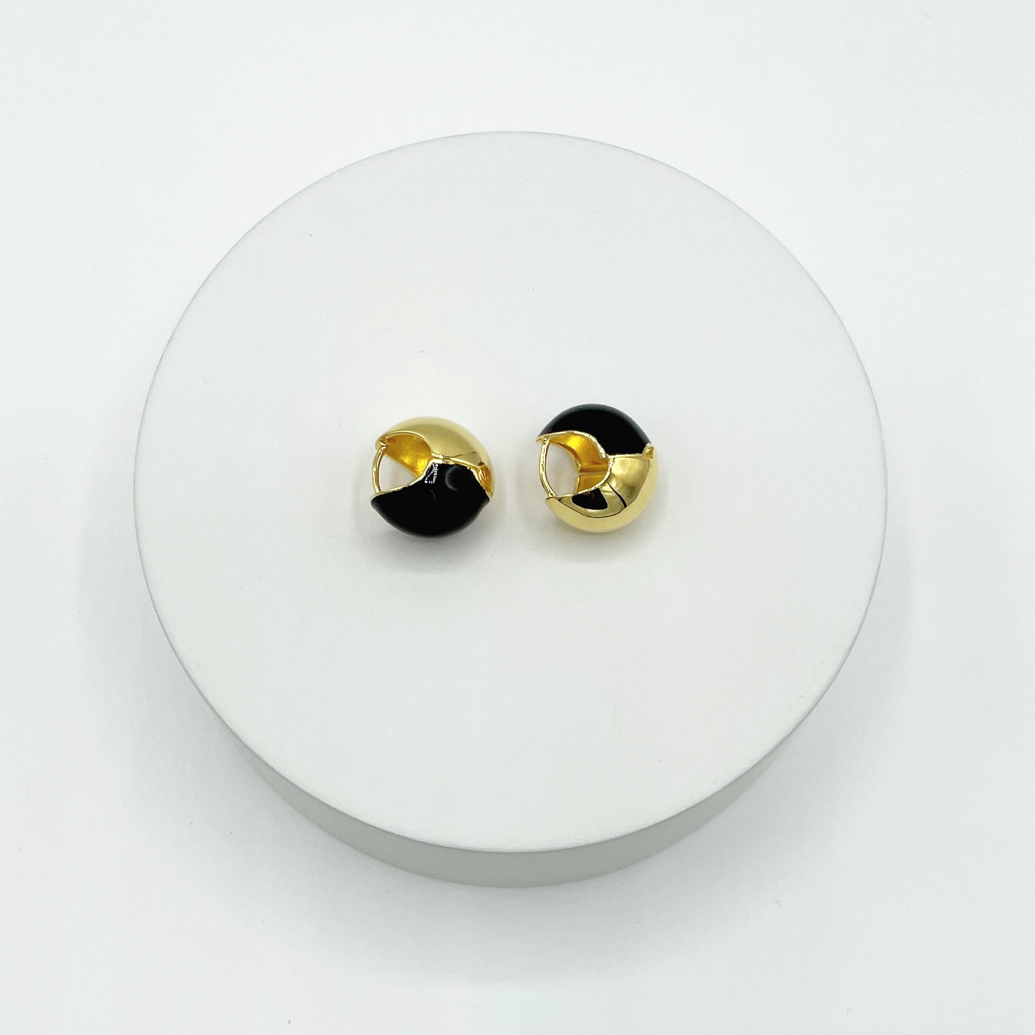 18k gold plated dome hoop earrings with black enamel 