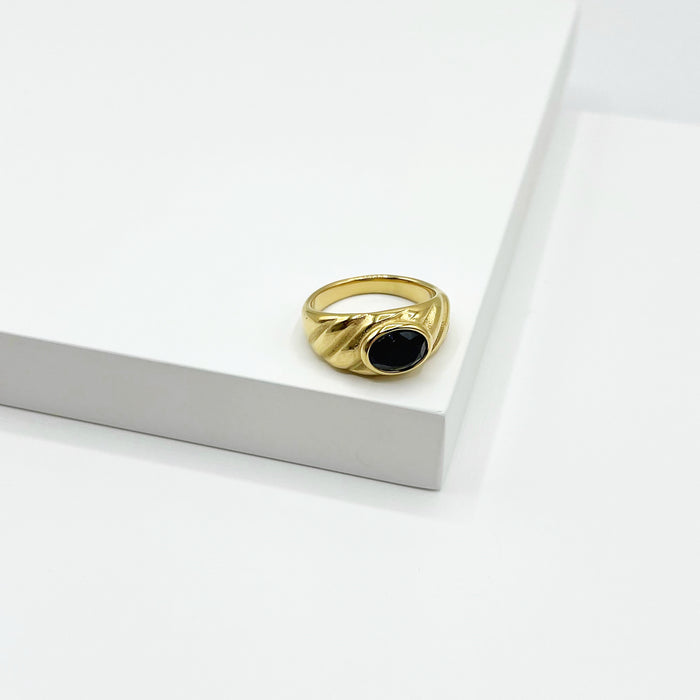 Sophia 18k gold plated chunky ring with stone