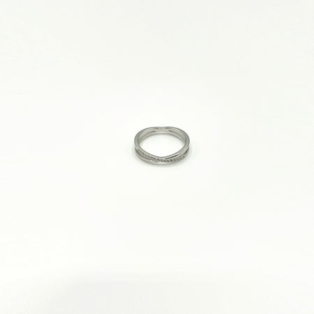 Minimal silver crossed band ring with rhinestones 