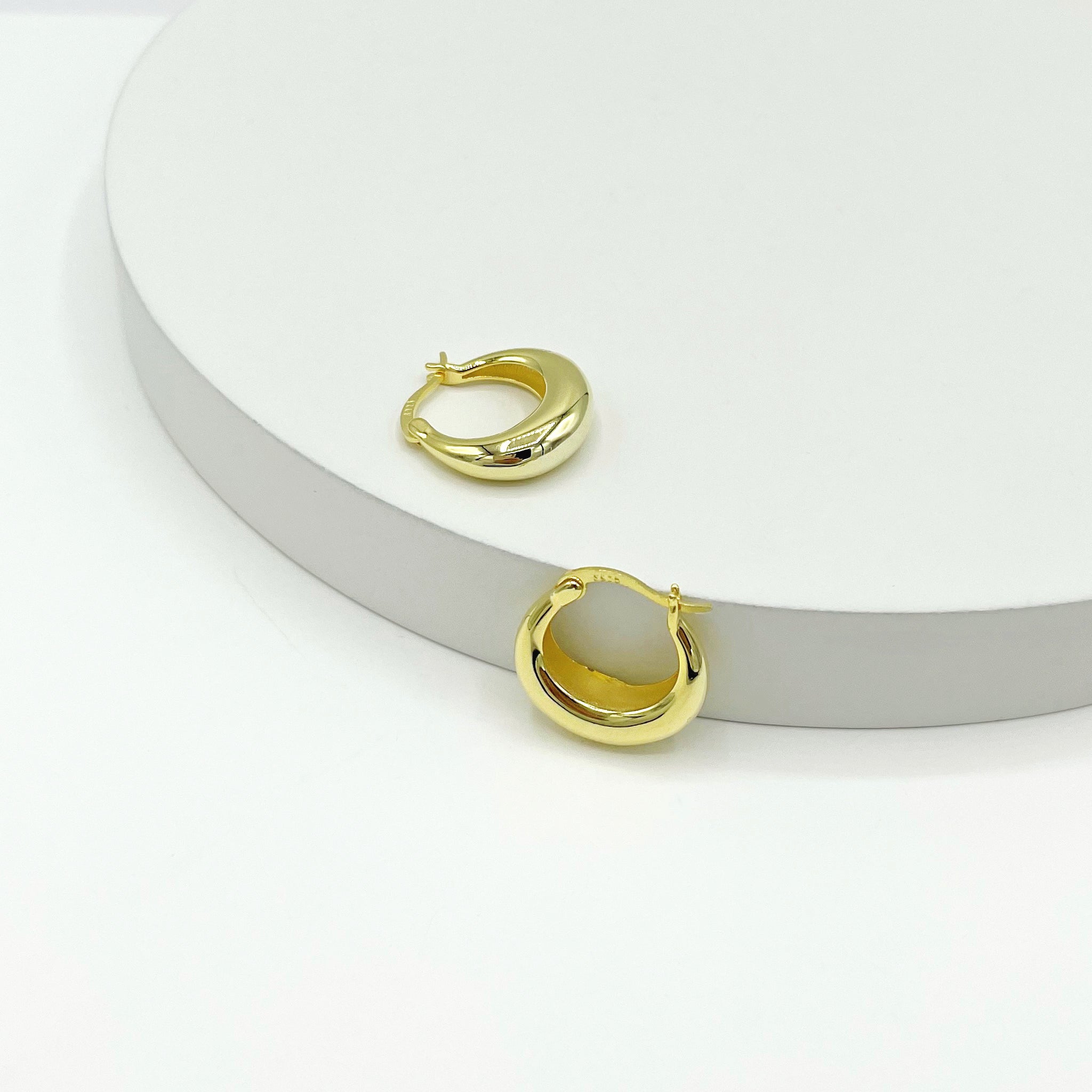 14k gold plated sterling silver smooth hoop earrings 