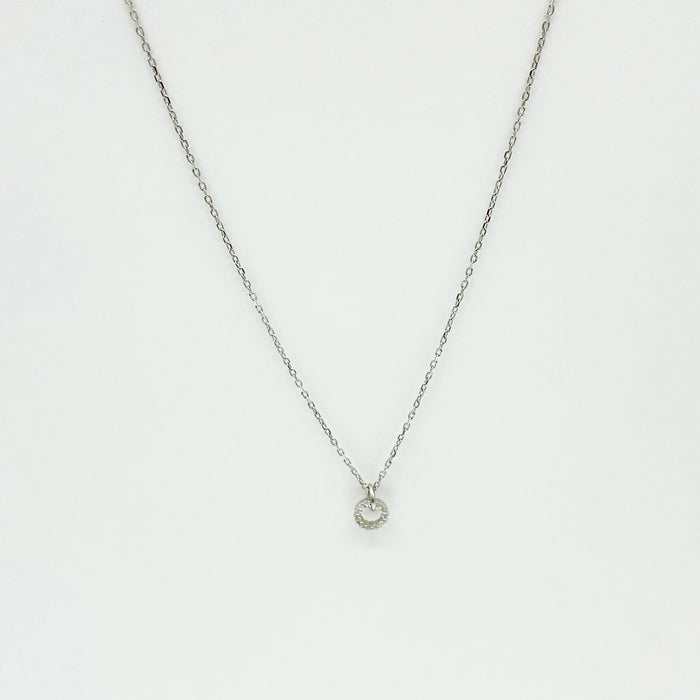 Beth sterling silver minimal pendant necklace