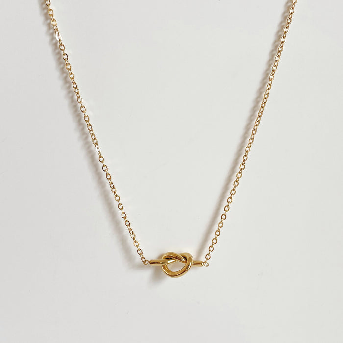 14k gold plated dainty knot necklace 