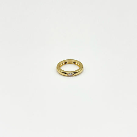 18k gold plated ring with central oval cubic zirconia stone