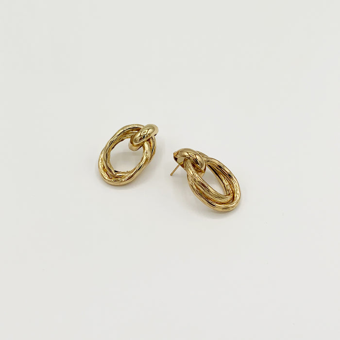 Kira gold geometric drop earrings