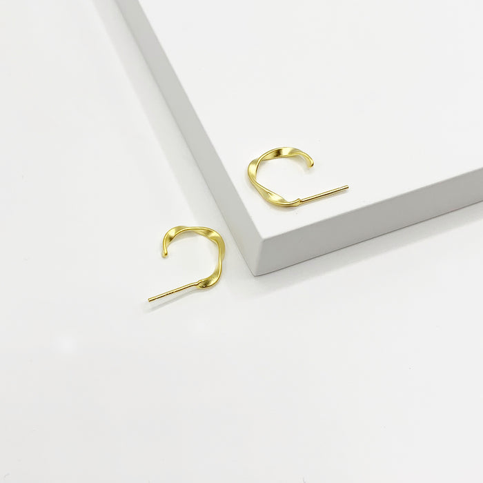 Zoey 18k gold plated mini twist hoops